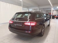 Vaizdas iš galo dešinės