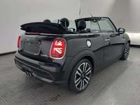 Vaizdas iš galo dešinės