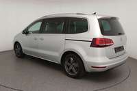 Vaizdas iš galo kairės