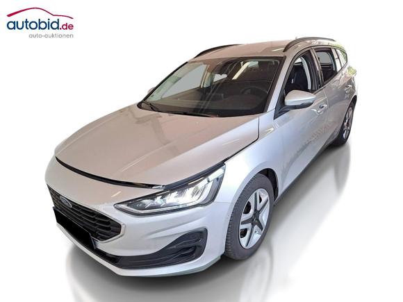 Vue de l’avant gauche