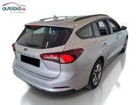 Vue de l’arrière droit