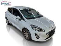 Vue de l’avant droit