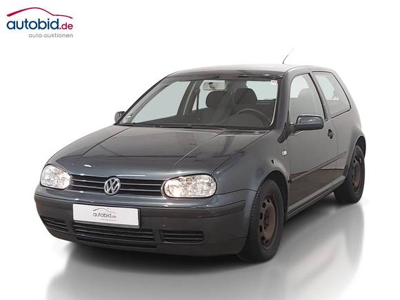 Vaizdas iš priekio kairės