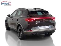 Vaizdas iš galo kairės