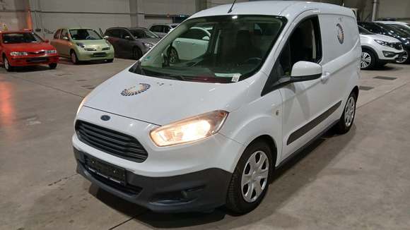 Vue de l’avant gauche