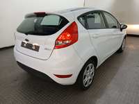 Vaizdas iš galo dešinės