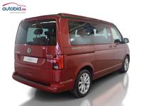 Pogled od pozadi desno