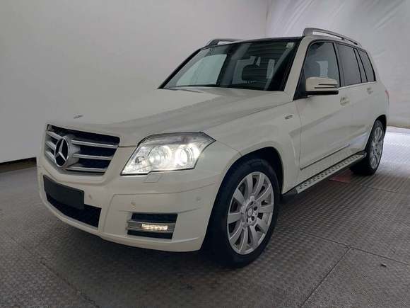 Vaizdas iš priekio kairės