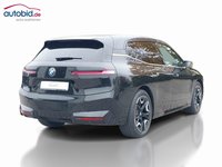 Изглед отзад отдясно