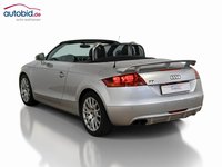 Изглед отзад отляво