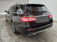 Vaizdas iš galo kairės