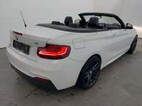 Vue de l’arrière droit