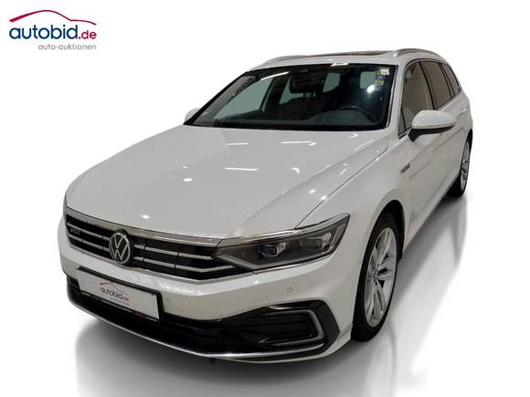 Pogled od napred levo