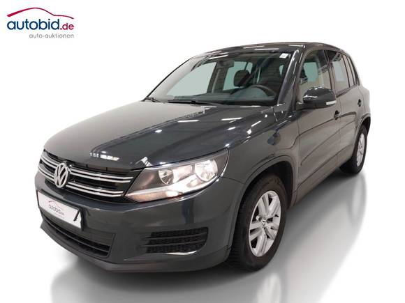 Pogled od napred levo