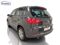 Pogled od pozadi levo