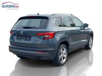 Vaizdas iš galo dešinės