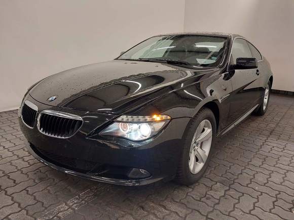 Vaizdas iš priekio kairės