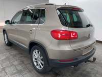 Pogled straga lijevo