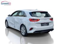 Vaizdas iš galo kairės