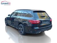 Vaizdas iš galo kairės