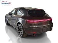 Vaizdas iš galo kairės