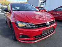 Náhled zpředu zprava