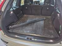 Vue de l’intérieur du coffre / de la soute