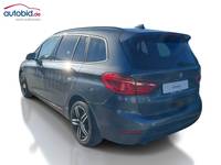 Pogled od pozadi levo