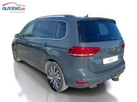 Pogled od pozadi levo