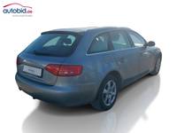 Pogled od pozadi desno