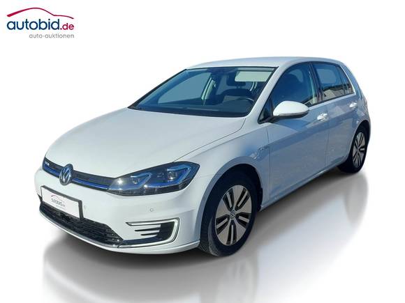 Pogled od napred levo