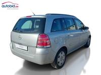 Вид сзади справа