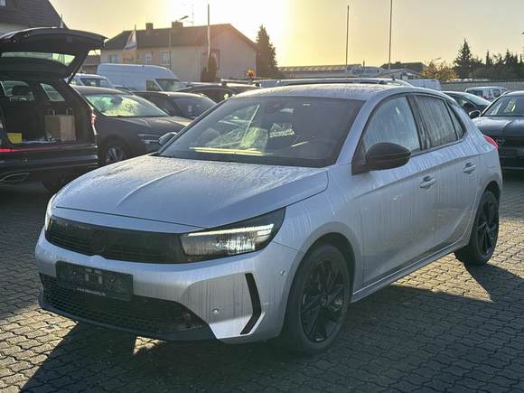 Vaizdas iš priekio kairės