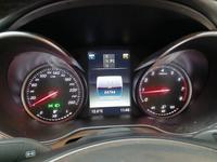 Pogled na kombinovani instrument