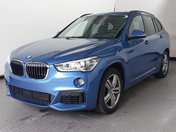 Pogled od napred levo