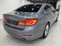 Vaizdas iš galo dešinės