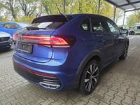 Skats no labās puses aizmugurē