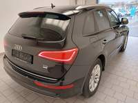 Skats no labās puses aizmugurē