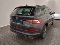 Vue de l’arrière droit