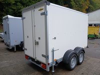 Vaizdas iš galo dešinės