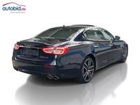 Vaizdas iš galo dešinės