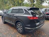 Vue de l’arrière gauche