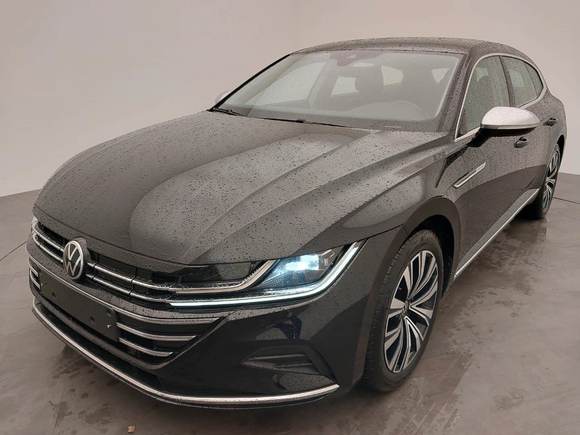 Vaizdas iš priekio kairės