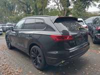 Vaizdas iš galo kairės