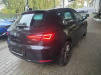 Vaizdas iš galo dešinės