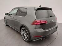 Vaizdas iš galo kairės