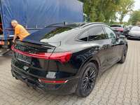 Vue de l’arrière droit