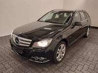 Vue de l’avant gauche