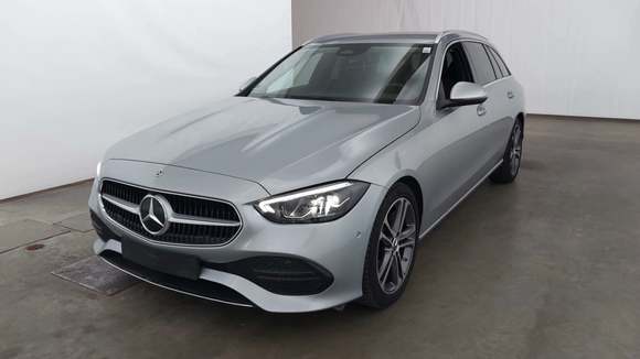 Vue de l’avant gauche