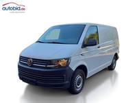 Vaizdas iš priekio kairės